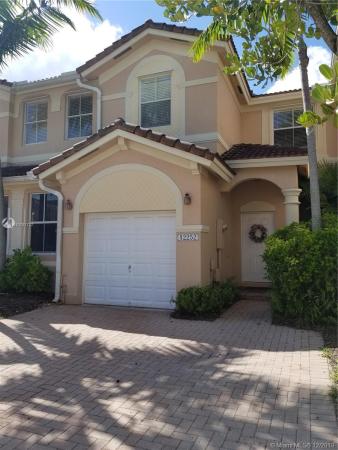 Kendall Breeze, 12252 SW 124th Path, Three Lakes, Florida 33186, image 2