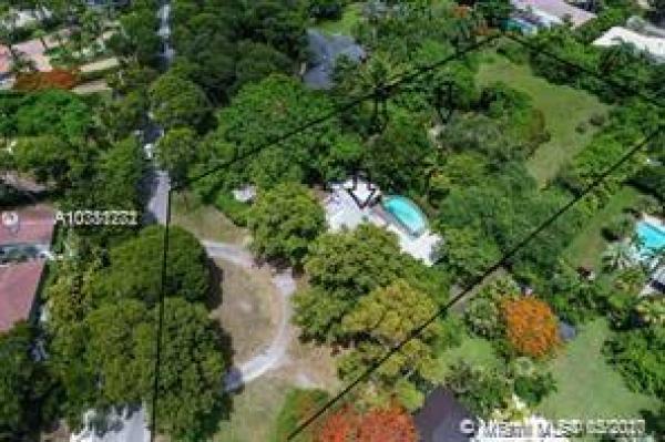Casa Paradiso, 13291 Old Cutler Rd, Pinecrest, Florida 33156, image 2