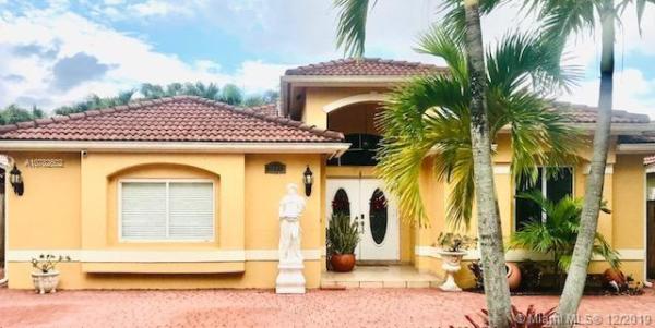 5521 SW 163rd Ct, Unincorporated Dade County, Florida 33185, image 2