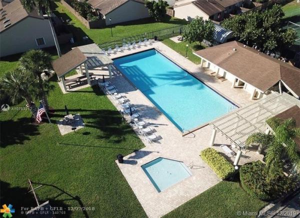 The Escape At Arrowhead, 8111 SW 24th St, Davie, Florida 33324, image 2