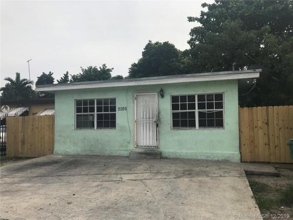 Para Villa Heights, 2026 NW 71st St, Gladeview, Florida 33147, image 2