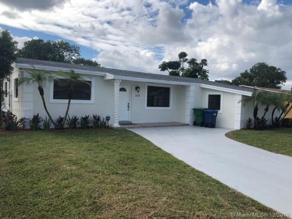 2010 NW 172nd St, Miami Gardens, Florida 33056, image 2