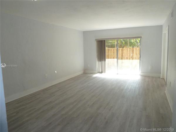Dadeland Grove, 6890 N Kendall Dr #B103, Pinecrest, Florida 33156, image 2