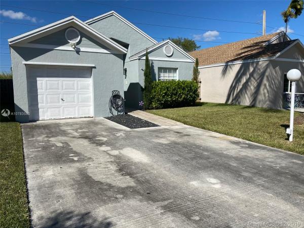 Deerwood, 14626 SW 128th Ct Rd, Three Lakes, Florida 33186, image 2