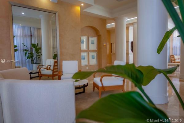 Isola, 770 Claughton Island Dr #1610, Miami, Florida 33131, image 2