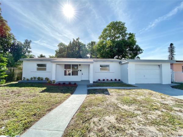 Curtiss Park, 1040 Oriental Blvd, Opa-Locka, Florida 33054, image 2