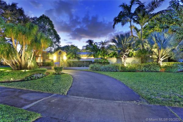Chapman Field Heights, 12500 SW 72nd Ave, Pinecrest, Florida 33156, image 2