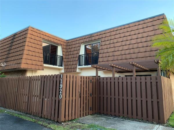 Village At Lake Pine, 11920 SW 7th Ct, Davie, Florida 33325, image 2