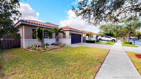 Sonara At Malibu Bay, 1820 NE 36th Ave, Homestead, Florida 33033, image 2