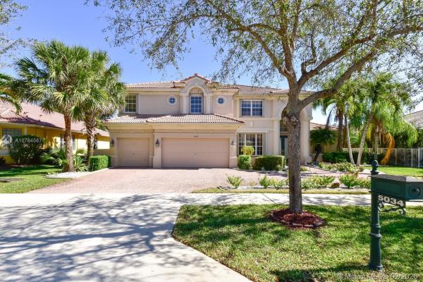Country Glen, 5034 Countrybrook Dr, Cooper City, Florida 33330, image 2