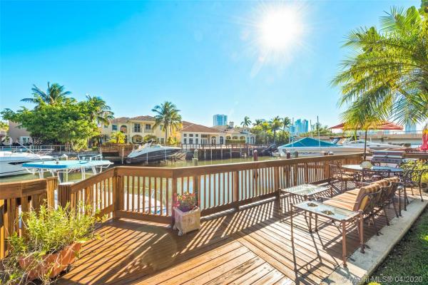 Harborview, 1379 E Harbor Vw E, Hollywood, Florida 33019, image 2