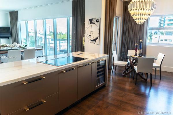 Spear At Aqua, 6103 Aqua Ave #402, Miami Beach, Florida 33141, image 2
