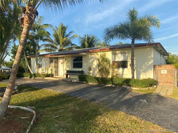 Caseil Heights, 30691 SW 149th Ave, Leisure City, Florida 33033, image 2