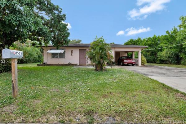 Palm Beach Gardens No HOA, 8565 Sunset Dr, Palm Beach Gardens, Florida 33410, image 2