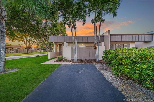 Creekside Villas, 7362 SW 106th Ct, Kendall, Florida 33173, image 2