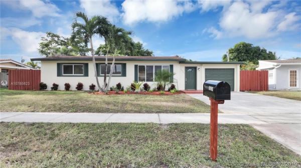 Fairfax Brolliar, 3521 SW 21st St, Fort Lauderdale, Florida 33312, image 2