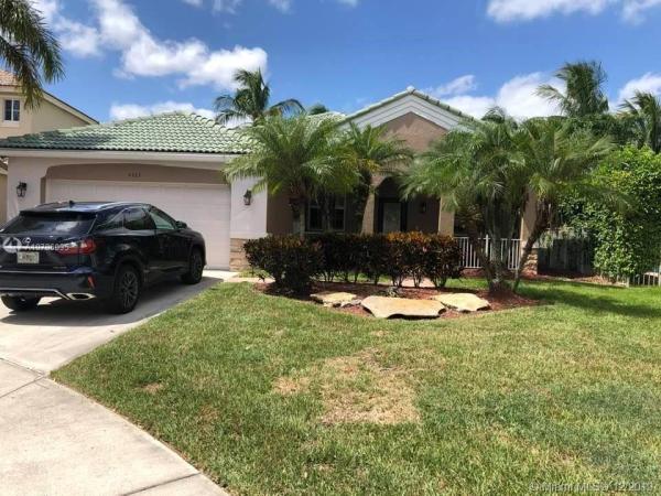 Laurel Ridge, 4423 Stone Ridge Way, Weston, Florida 33331, image 2