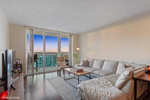 The Residences On Hollywood Beach, 3000 S Ocean Dr #1216, Hollywood, Florida 33019, image 2