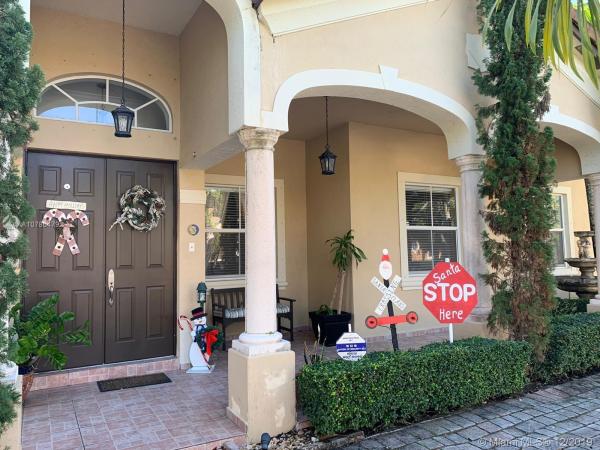 Kendalland, 16558 SW 81st Ter, Kendall, Florida 33193, image 2
