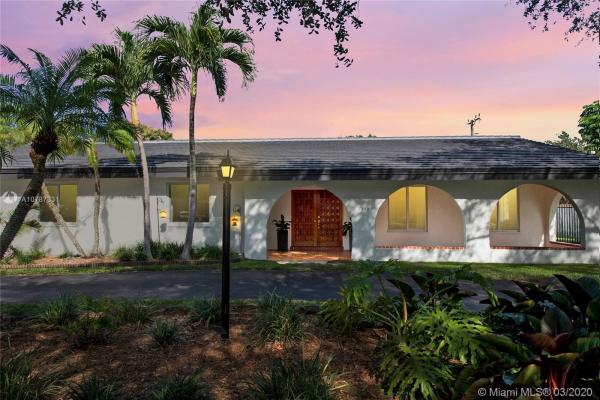 Kendall Park Estates, 7355 SW 108th Ter, Pinecrest, Florida 33156, image 2