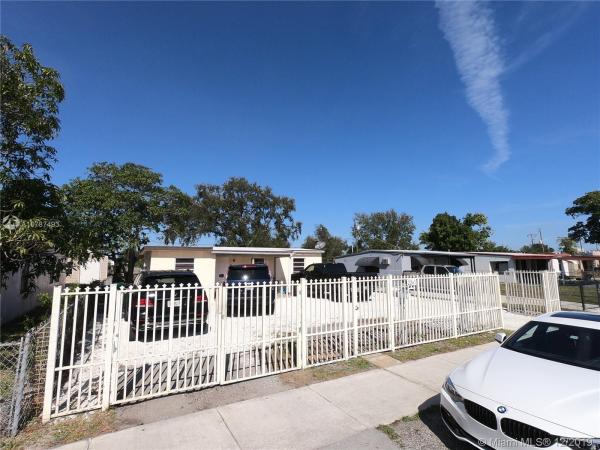 Magnolia Gardens, 2261 Rutland St, Opa-Locka, Florida 33054, image 2