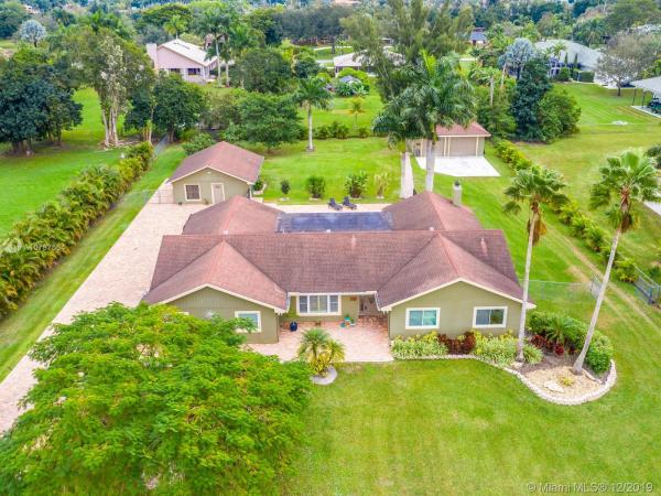 5400 SW 196th Ln, Southwest Ranches, Florida 33332, image 2