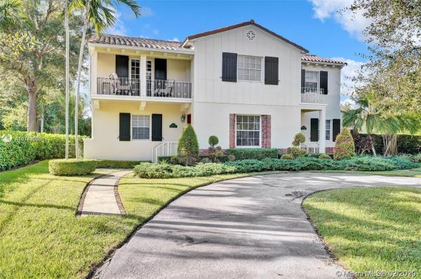 Biltmore, 3002 Segovia St, Coral Gables, Florida 33134, image 2