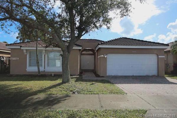 Laguna Ponds, 14286 SW 162nd St, Richmond West, Florida 33177, image 2