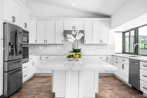 Charlotte Estates, 7840 SW 173rd Ter, Palmetto Bay, Florida 33157, image 2