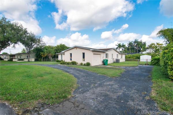 Fleeman Estates, 9765 SW 123rd Ter, Kendall, Florida 33176, image 2