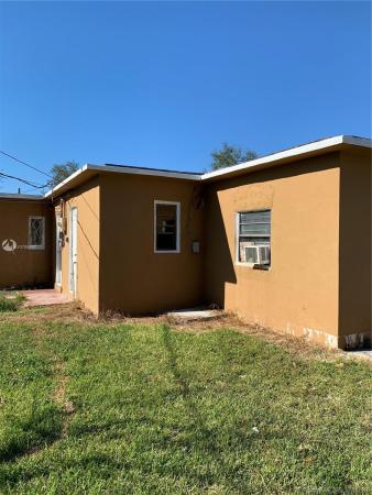 Leisure City Residential, 14950 Garfield Dr, Leisure City, Florida 33033, image 2