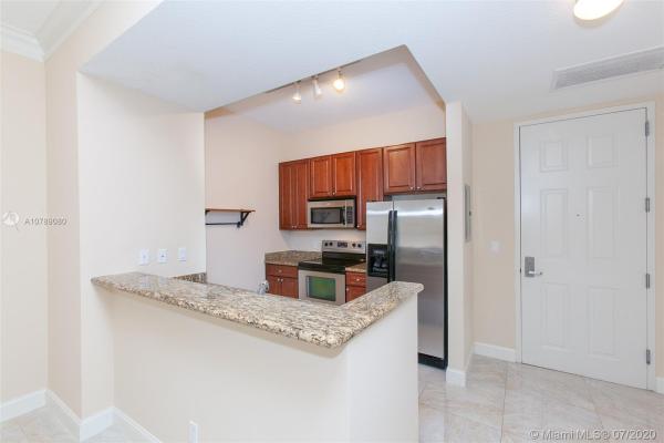 Alaqua, 3001 NE 185th St #118, Aventura, Florida 33180, image 2
