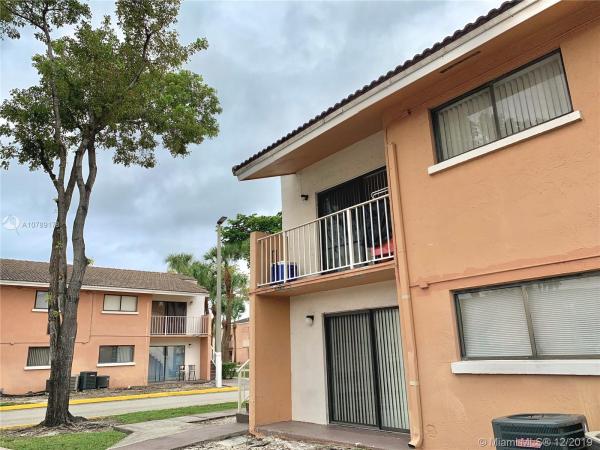 Villa Bellini, 7040 NW 179th St #206, Hialeah, Florida 33015, image 2