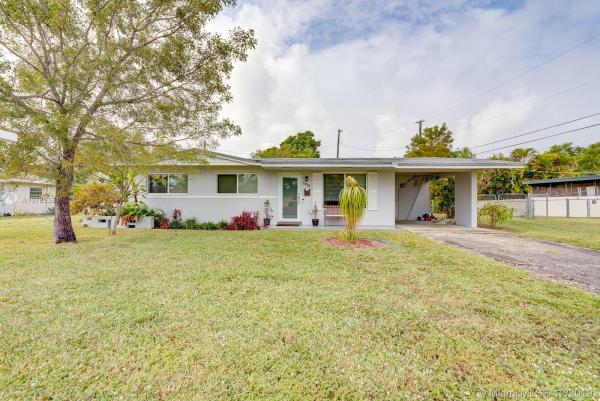 Heftler Homes Sunset Park, 7210 SW 98th Ave, Sunset, Florida 33173, image 2