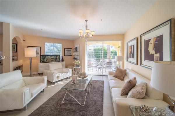 Century Park, 8814 W Flagler St #211, Fountainebleau, Florida 33174, image 2