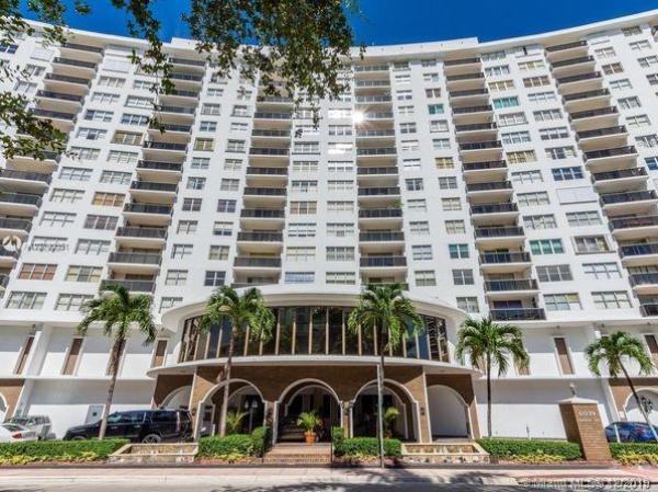 Maison Grande, 6039 Collins Ave #1712, Miami Beach, Florida 33140, image 2