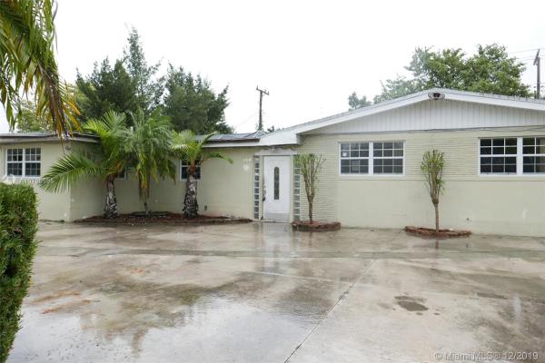 Pine Tree Manor, 9426 Caribbean Blvd, Cutler Bay, Florida 33189, image 2