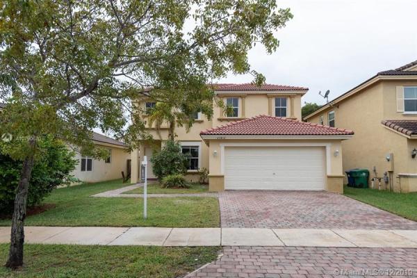 Spicewood, 23812 SW 108th Ave, Princeton, Florida 33032, image 2