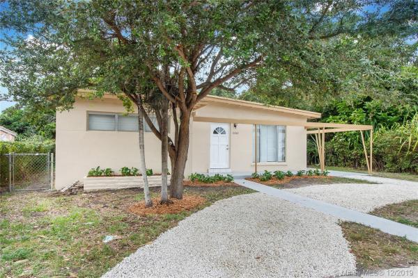 R & J Manor, 14860 NE 12th Ave, North Miami, Florida 33161, image 2