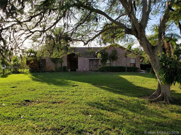 Seligman Ranches, 4711 SW 133rd Ave, Southwest Ranches, Florida 33330, image 2