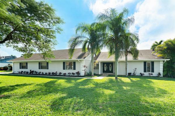 Westbury Estates, 1684 NW 20th St, Homestead, Florida 33030, image 2