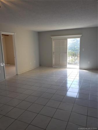 Sunset Villas, 4719 NW 7th St #407-11, Miami, Florida 33126, image 2