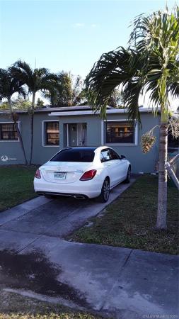 Biscayne Homes, 832 NW 104th St, Pinewood, Florida 33150, image 2