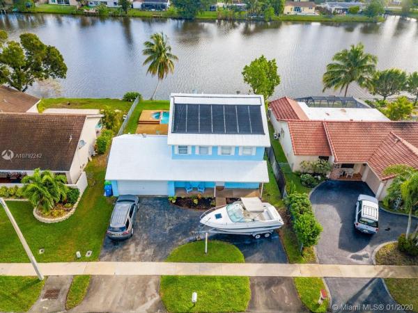 Windward Isle, 3900 NW 116th Ter, Sunrise, Florida 33323, image 2