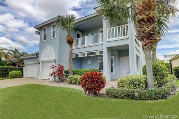 114 NW Madison Ct, Florida 34986, image 2