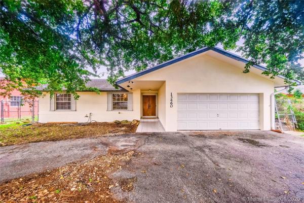 Princeton Square, 13460 SW 256th St, Princeton, Florida 33032, image 2