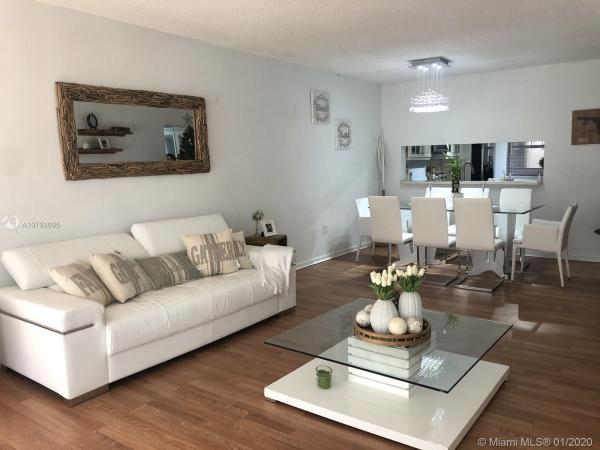 Summertree Village, 511 Ives Dairy Rd #301-6, Ives Estates, Florida 33179, image 2