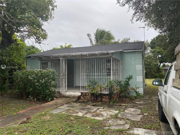 Pinewood Park, 846 NW 111th St, Pinewood, Florida 33168, image 2