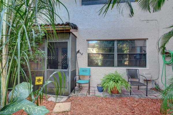 Valencia Village, 17 Cortez Way #2-46, Davie, Florida 33324, image 2