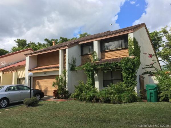 Corella At The Hammocks, 8914 SW 150th Ct Cir N, The Hammocks, Florida 33196, image 2